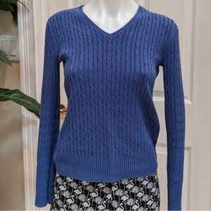 Merona Women's Size Small V-Neck Long Sleeve Ribbed Sweater in Periwinkle Blue